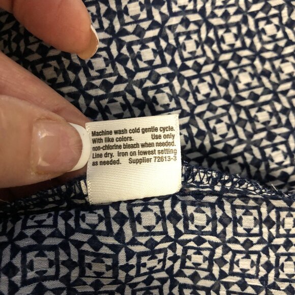 St Johns Bay Sheer Blouse Womens Sz Medium Geometric Blue White Tassel Tie Boho - Picture 8 of 10